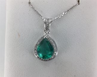 SS green and white cz necklace