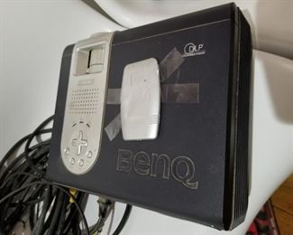 BENQ PB 6100 w/ remote.