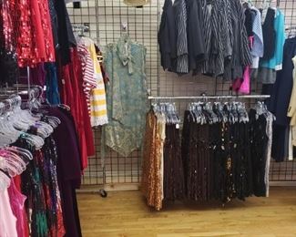 1920s Costumes & Accessories 75% Off