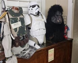 Supreme Ed. Boba Fett, Stormtrooper & King Kong 75% off