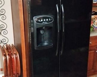 Maytag side-by-side refrigerator/freezer