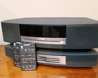 Bose AWRCC1 Wave music system with multi-CD channger and two remote controls