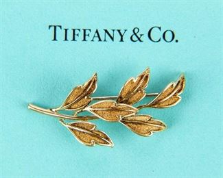 Tiffany 18K Gold Pin With Box