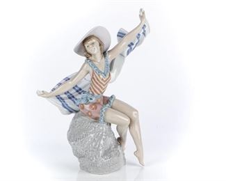 Lladro Figure #5660, "Sunning In Ipanema"