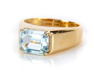 14K Gold Ring With Blue Stone