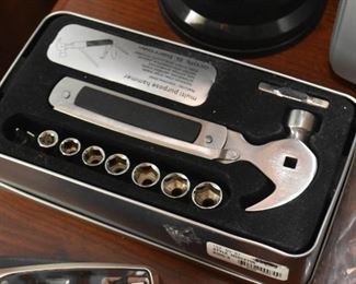 Ratchet Tool Set / Multi Purpose Hammer