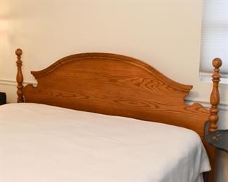 King Size Bed - Oak Headboard, Mattress & Boxspring