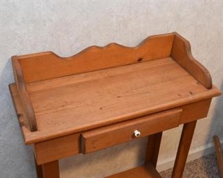 Small Primitive Side Table / Nightstand with Drawer