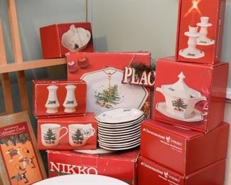 Nikko Christmas Dinnerware