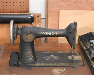 Antique Singer Sewing Machine with Table (Cast Iron Base)