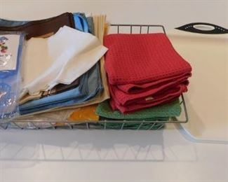 Kitchen Items
Lot #: 49