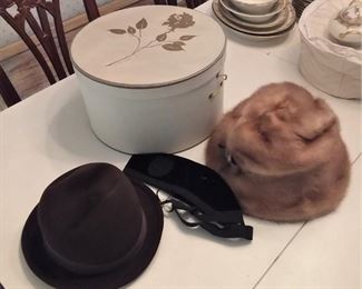 3 Ladies Hats In Hat Box
Lot #: 48