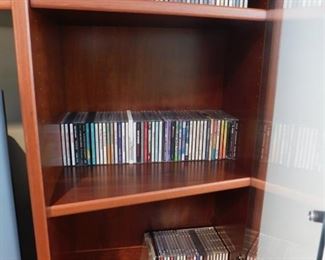 Lot Of Cd's
Lot #: 54