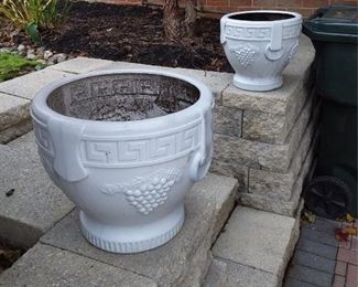 Pair Of Planters
Lot #: 74