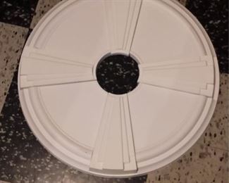 Light Fixture Mounting
Lot #: 95