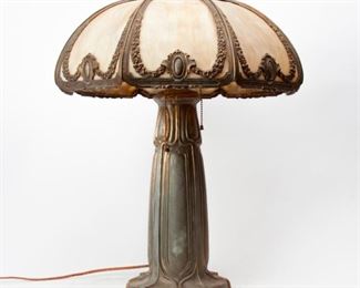25: Bradley & Hubbard 1908 Slag Glass Lamp