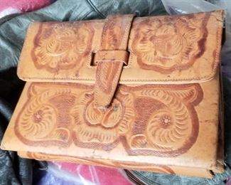 Toiled leather purse