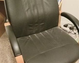 Comfortable office chair