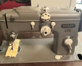 Vintage German Pfaff sewing machine 