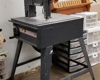 Band saw