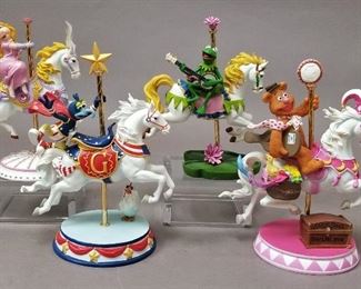 hard to find Merry-Muppet-Go-Round, full set. Miss Piggy has her certificate. (small chip on Kermits horses tail)