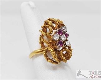 75: 18k Gold Diamond and Ruby Ring, 12.8g
Weighs approx 12.8g, approx size 7.5
J45