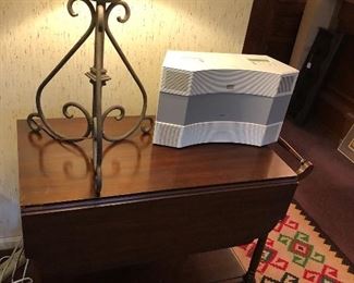 Tea cart