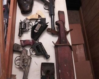 Starter Pistols, BB Gun, Cap Guns