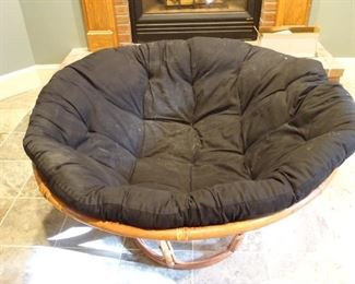 Cushion chair
