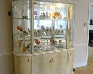 China Cabinet, View from the left, EXCLUDING contents of cabinet
