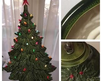 Large Nowell's Mold Ceramic Christmas Tree/Bulb Decorations