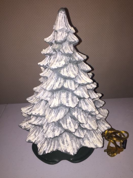 Open Back Ceramic Christmas Tree