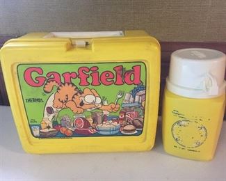 Plastic Garfield Lunchbox/Thermos