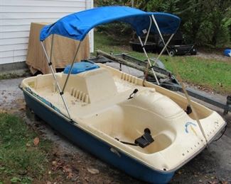 Electric Water Wheeler Paddle Boat