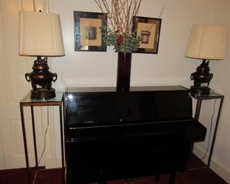 Pristine Kawai piano