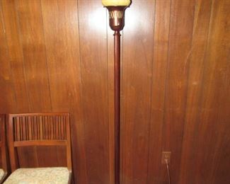Excellent vintage torchiere lamp