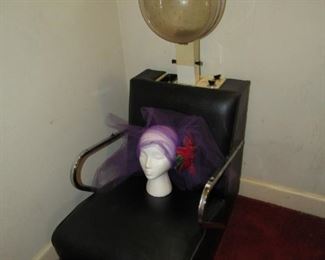 Working salon hair dryer