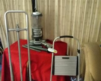 vacuum hand truck and step stool