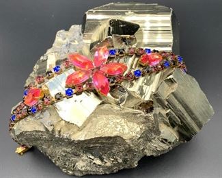Czech rhinestone bracelet