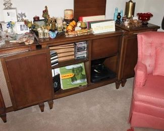 Vintage stereo cabinet, gutted