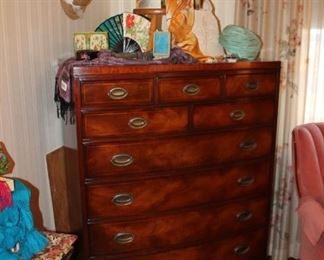 Vintage Hendredon mahogany highboy dresser