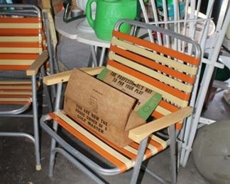 Sweet vintage lawn chairs