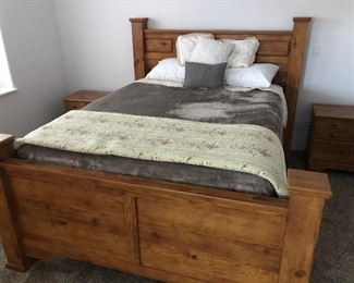 queen bed rm set