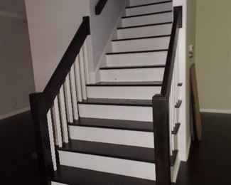Oak staircase with railings and spindles