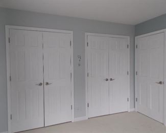 Wood 6 panel doors carpeting