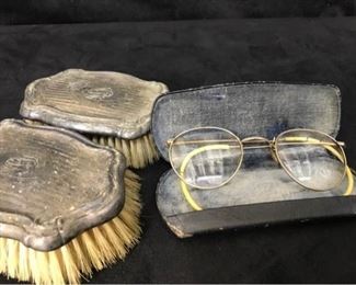 315gAntique Glasses Clothing Brushes