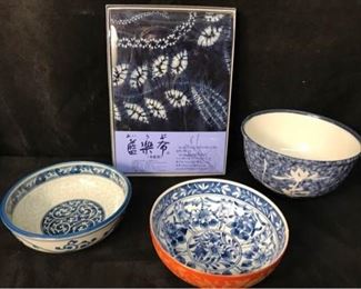 342gJapanese Bowls 38Table Cloth