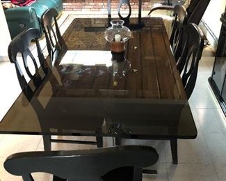 dinning room table