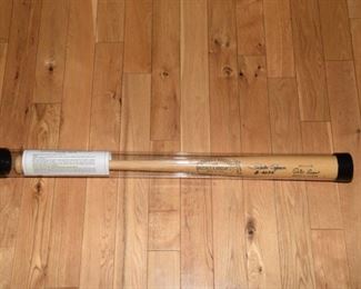 Pete Rose "4256 hits" Major League baseball bat with authenticity.
