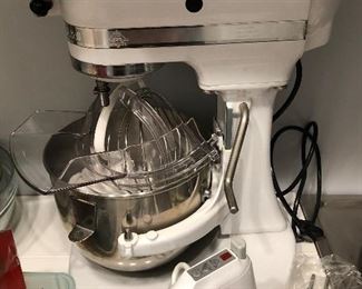 Pearlized Kitchenaid Mixer